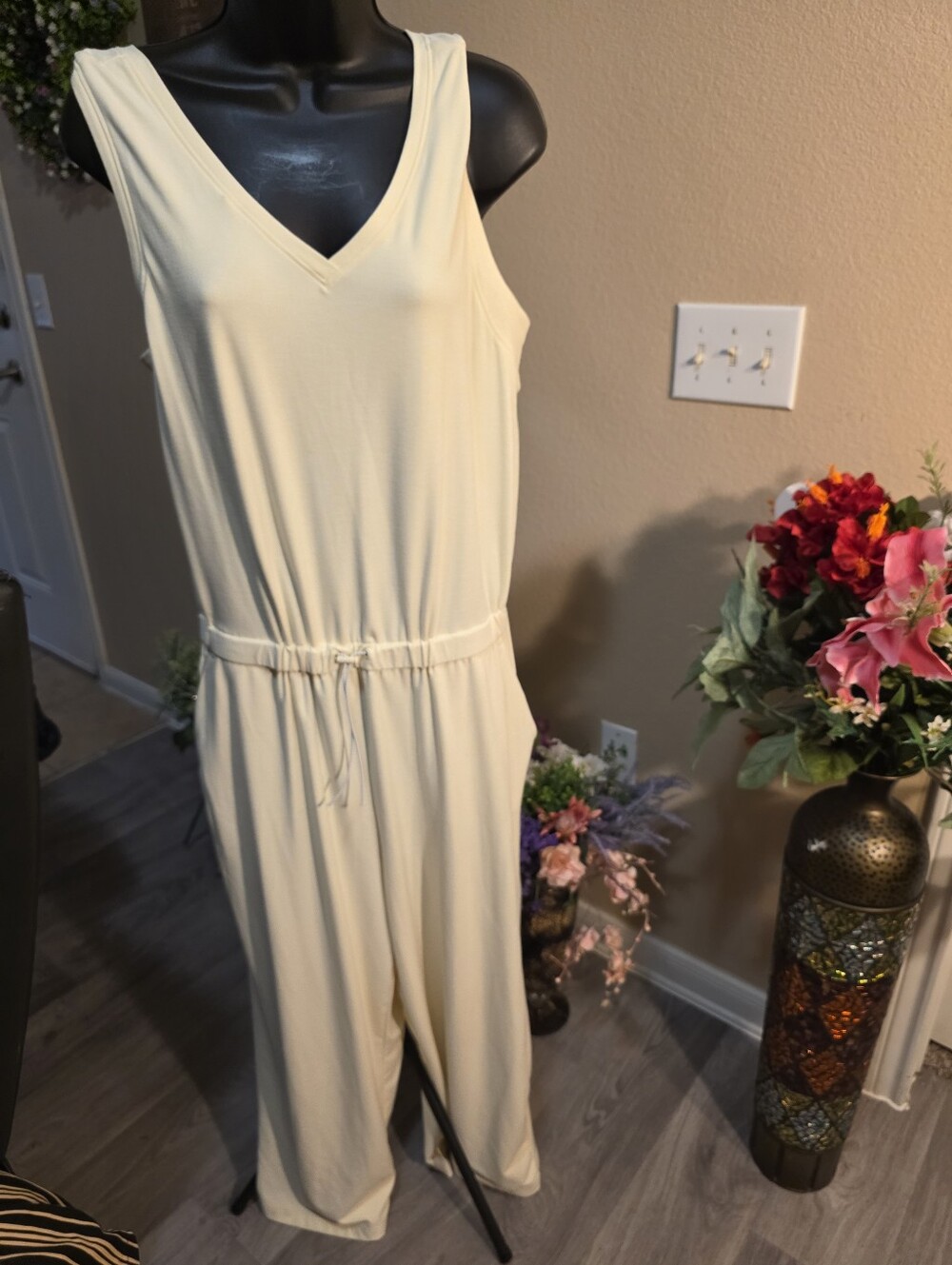 Old Navy Cream V-Neck Drawstring Jumpsuit